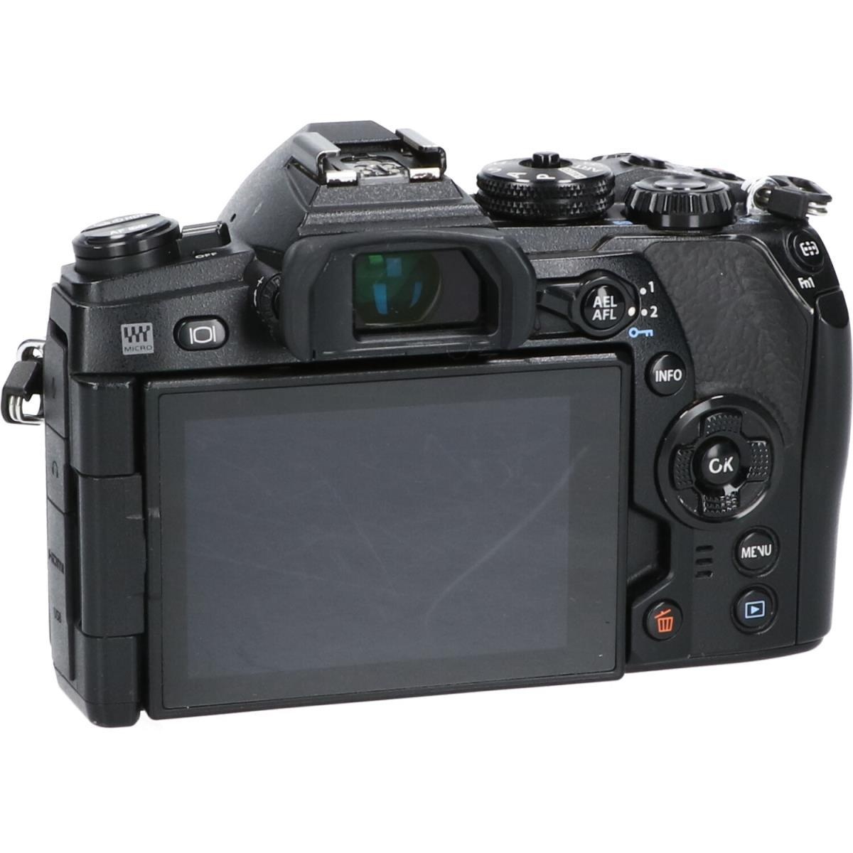 E-M1 MARK II