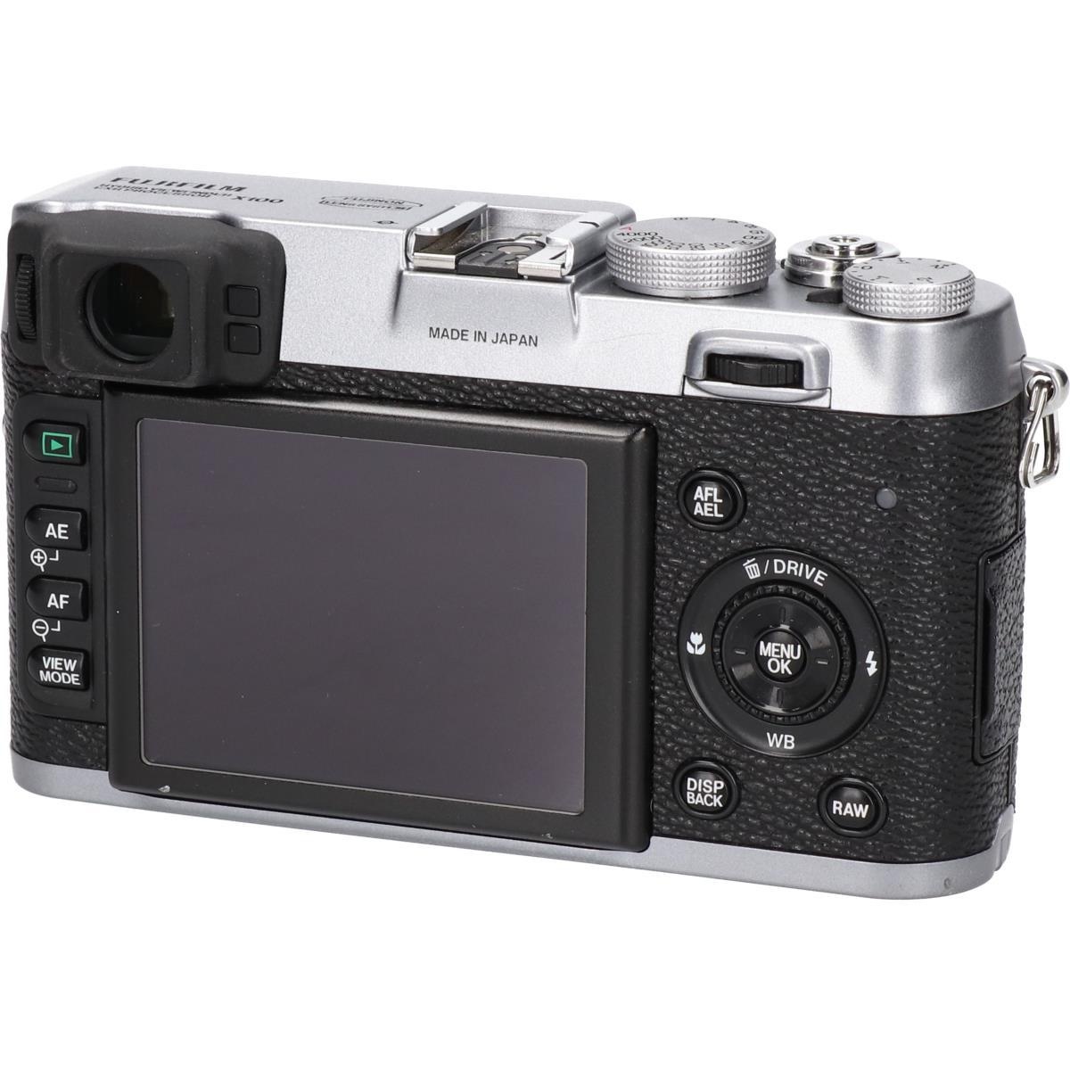 FINEPIX X100