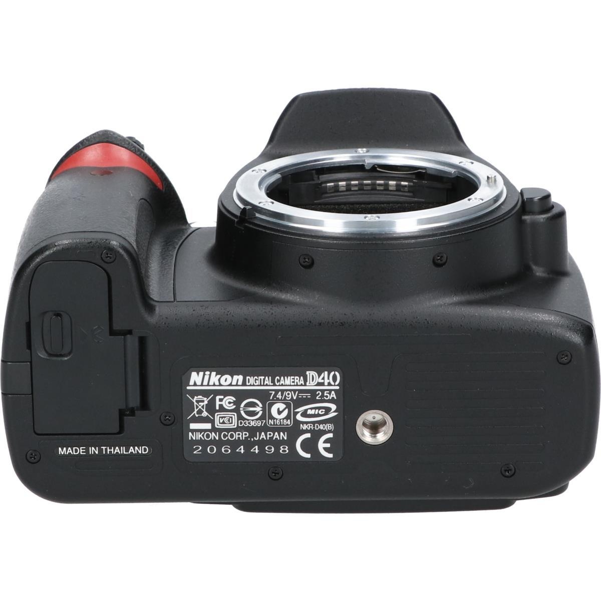 D40