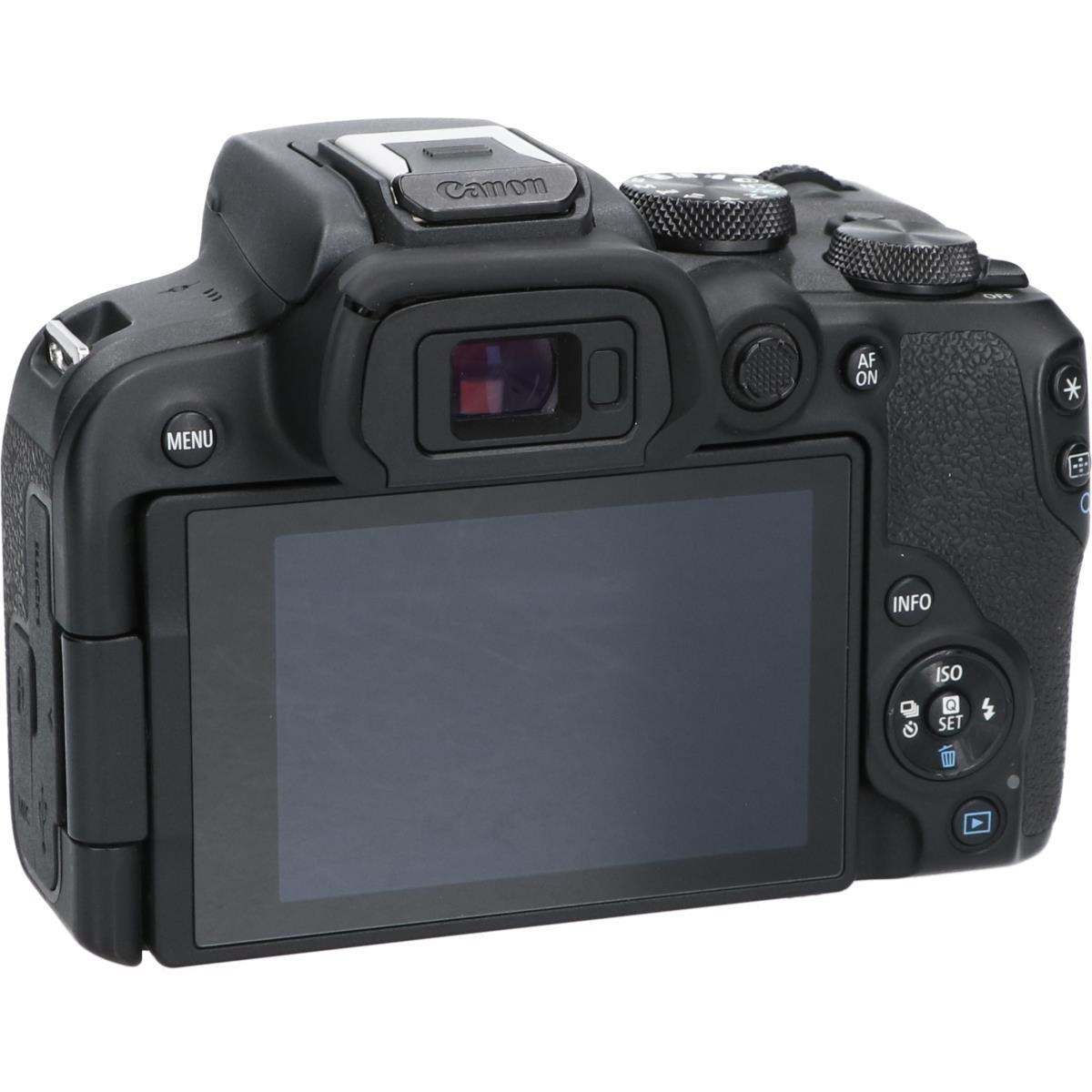 EOS R10
