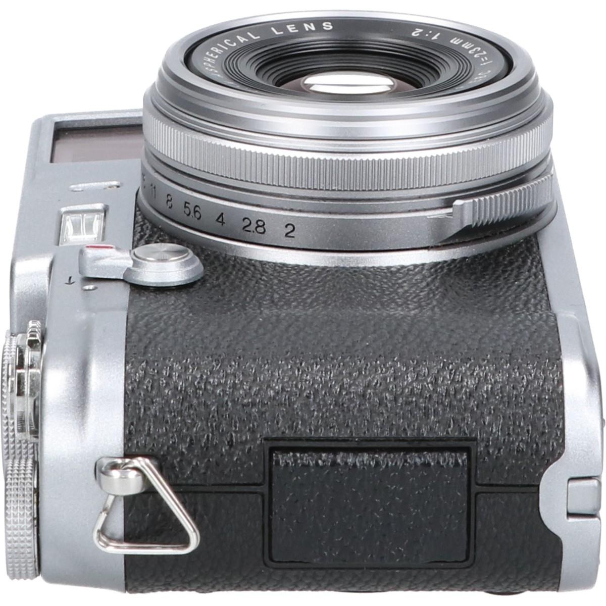 FINEPIX X100