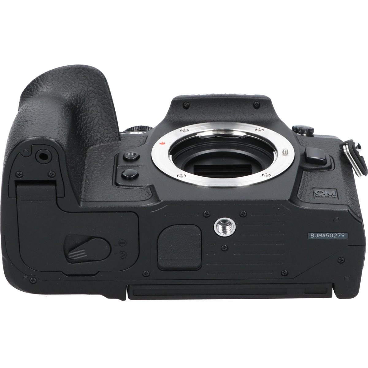 OM SYSTEM OM-1