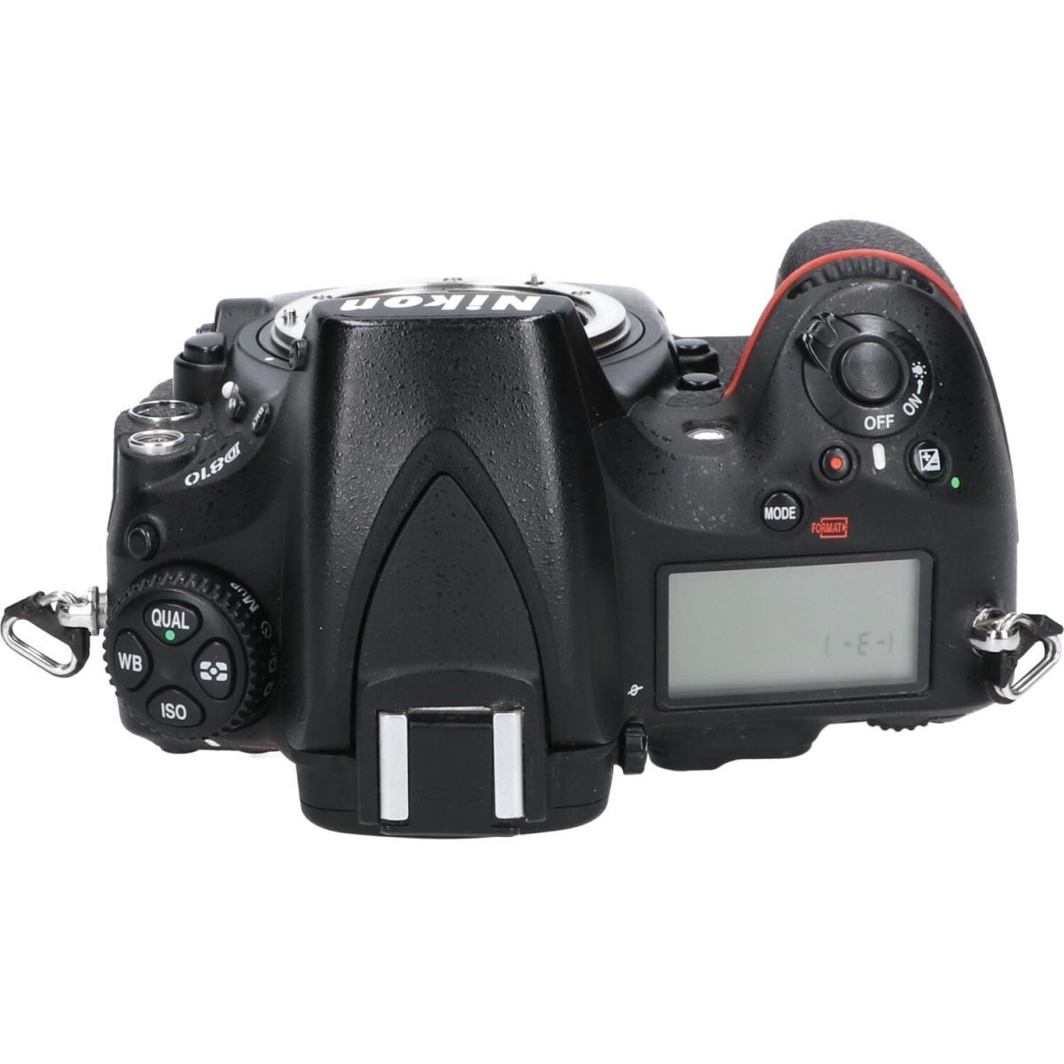 D810