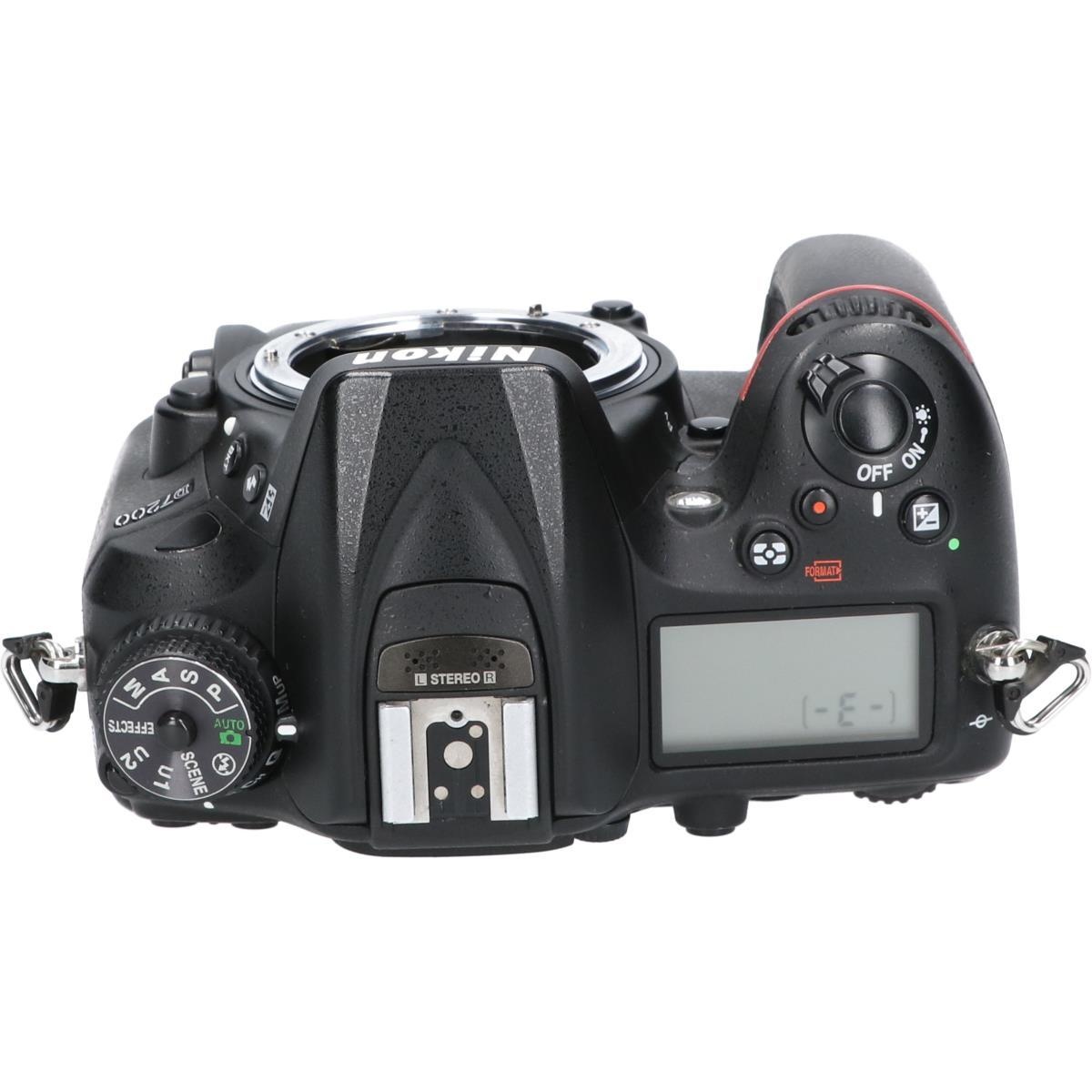 D7200