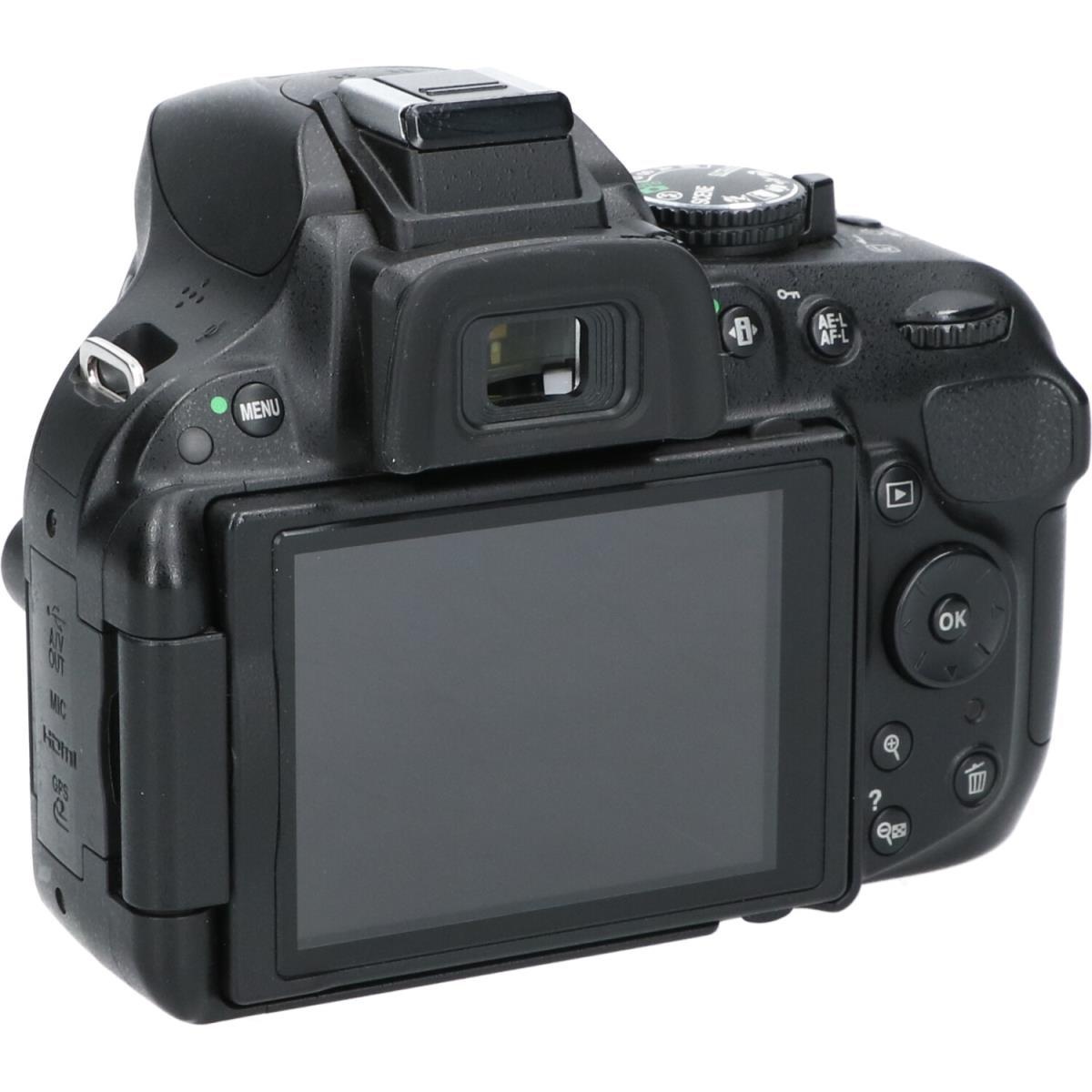 D5200