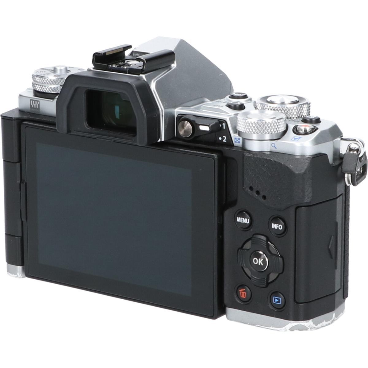 E-M5 MARK II