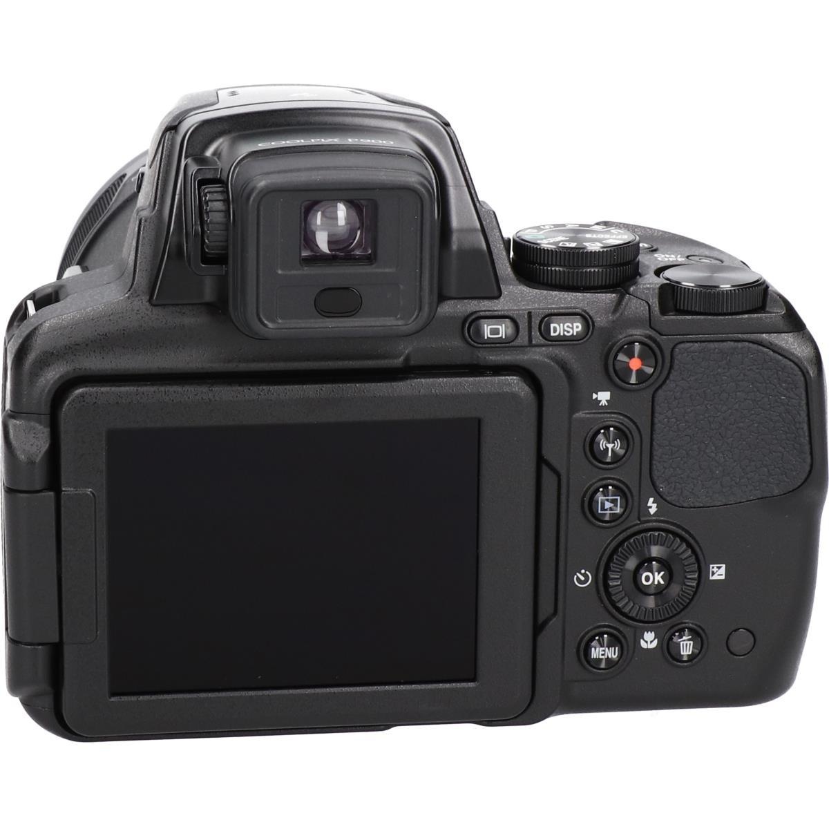 COOLPIX P900