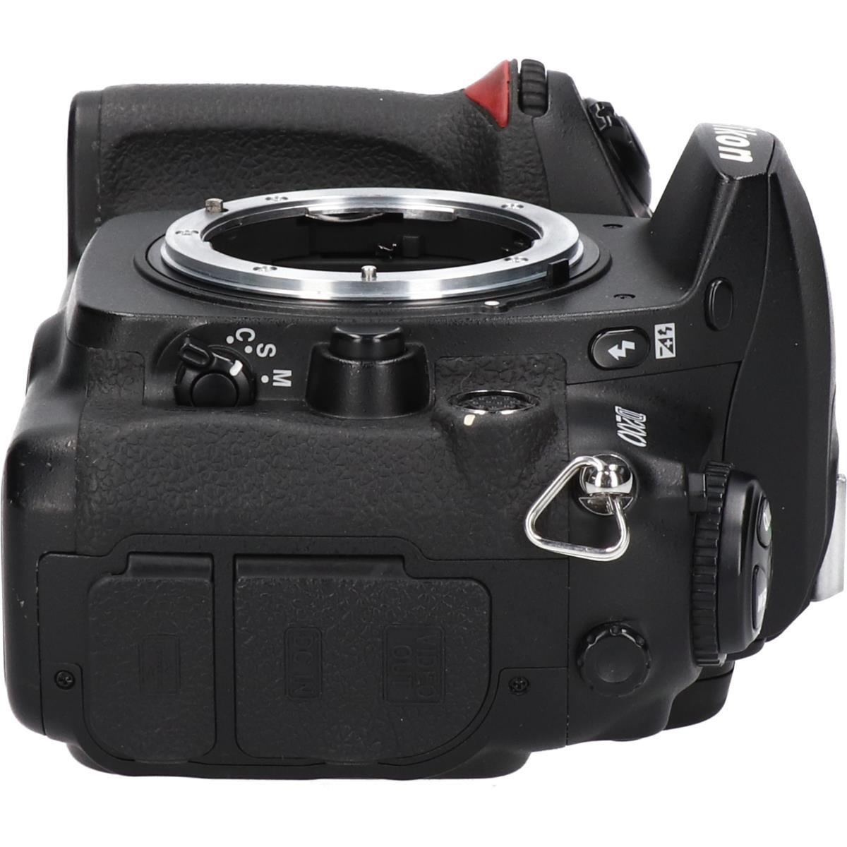 D200