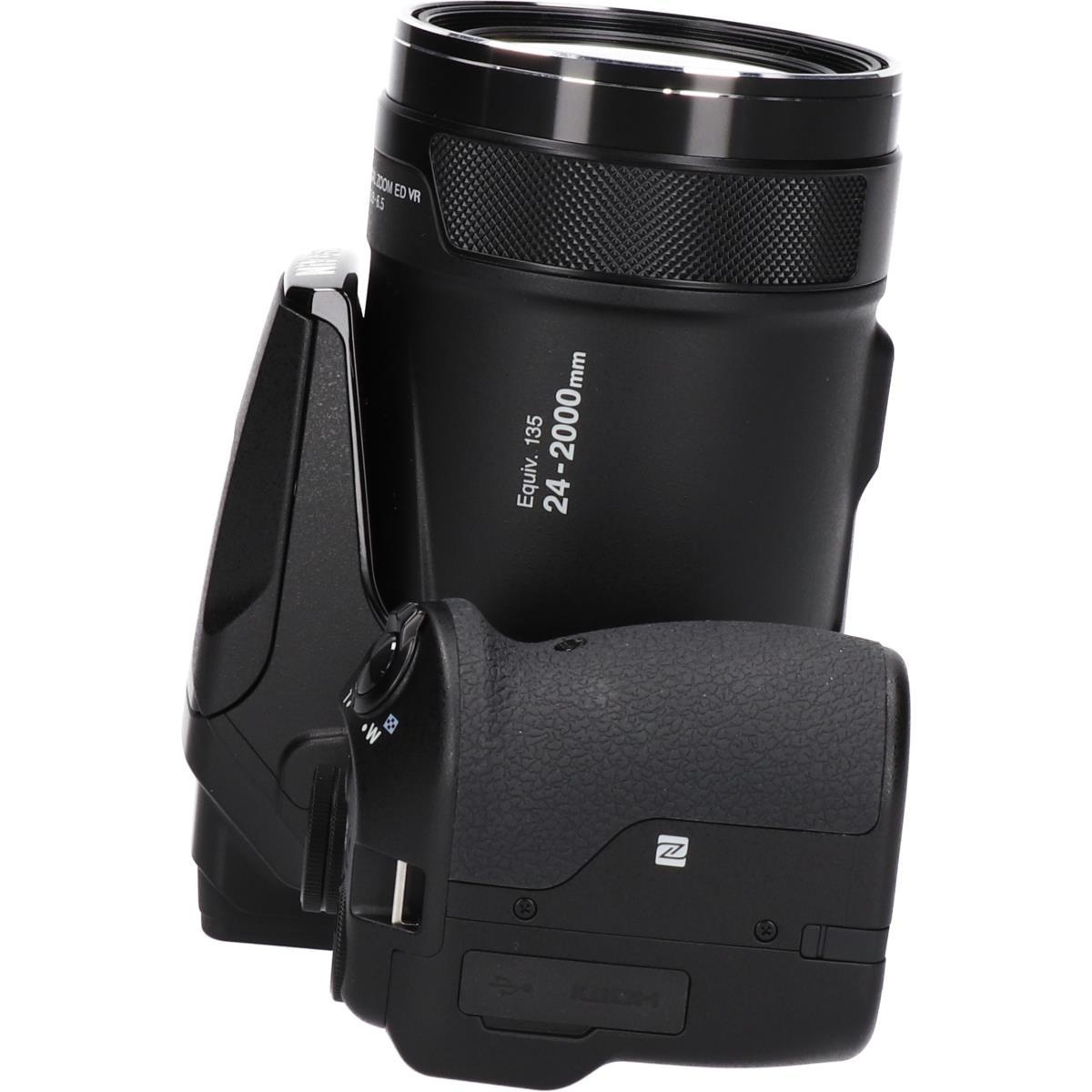 COOLPIX P900