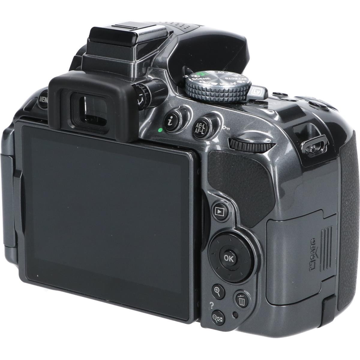 D5300 グレー