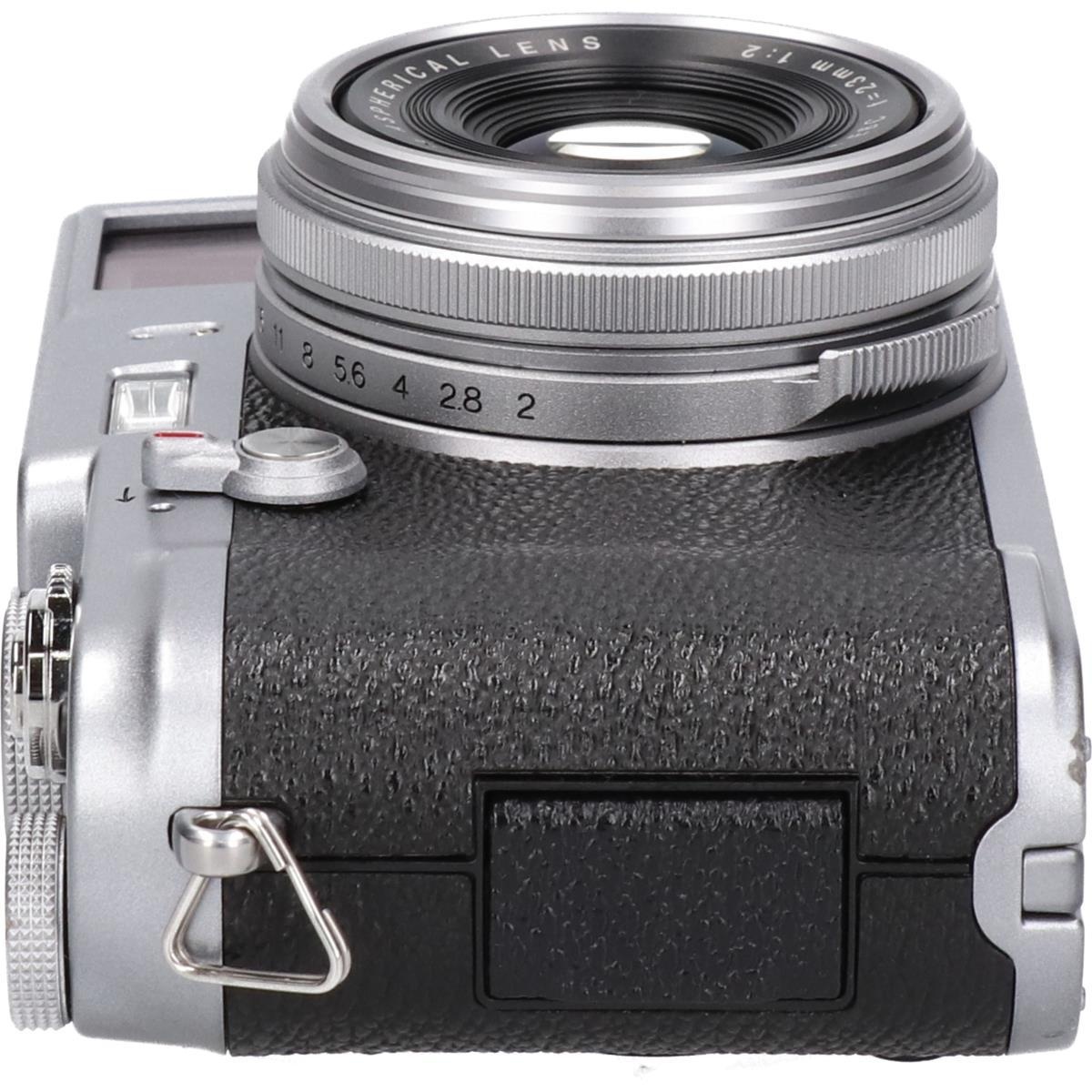 FINEPIX X100