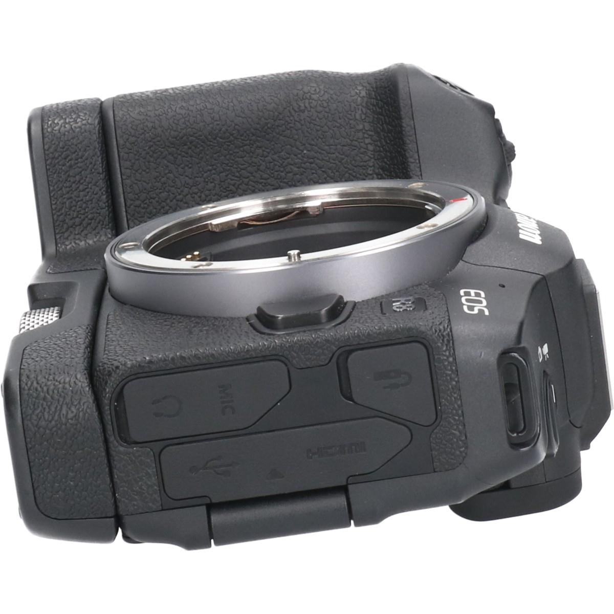 EOS R8