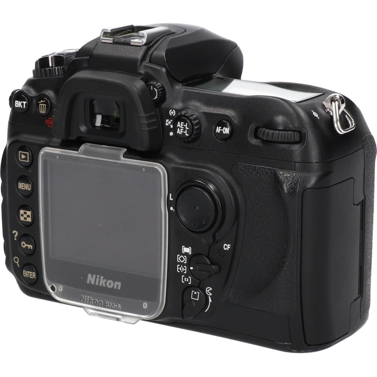 D200