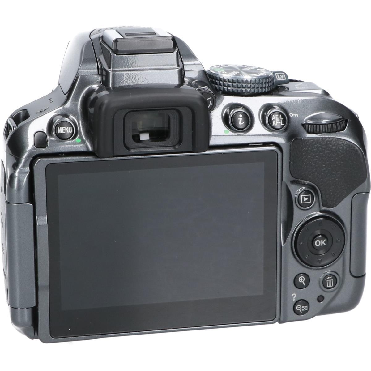 D5300 グレー