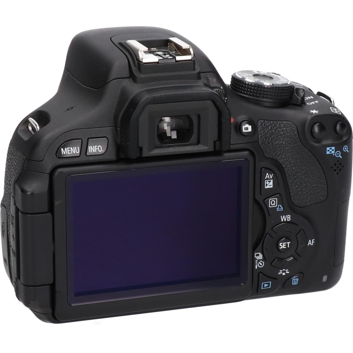 EOS KISS X5