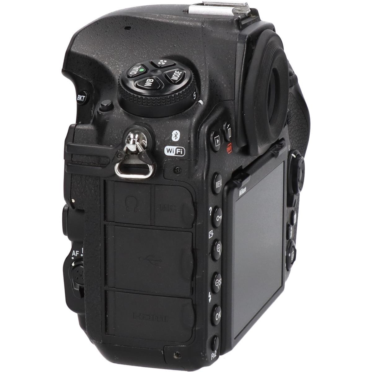 D850