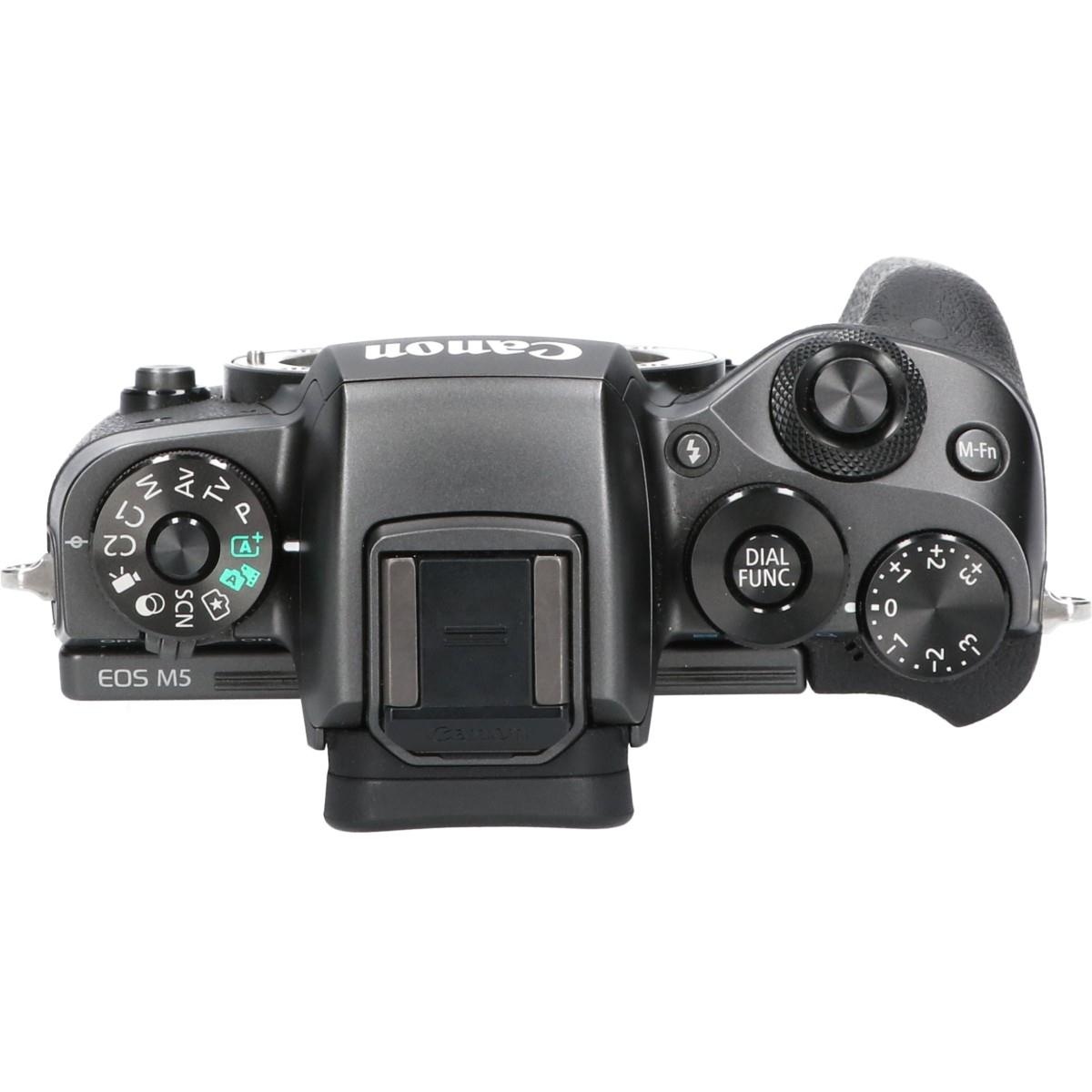 EOS M5