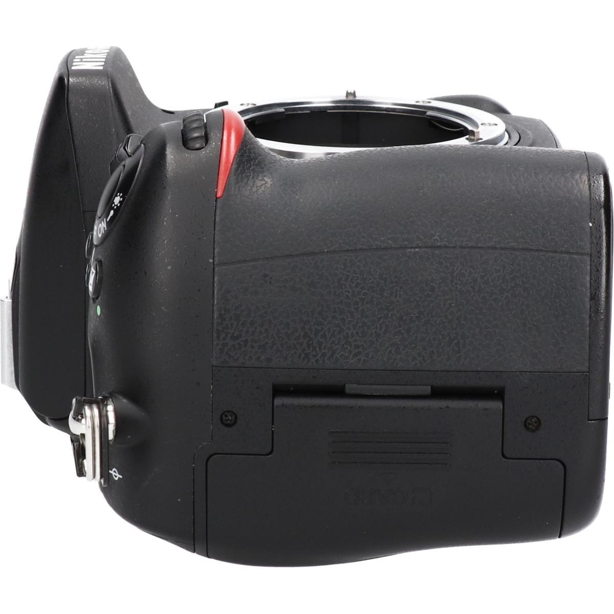 D7100