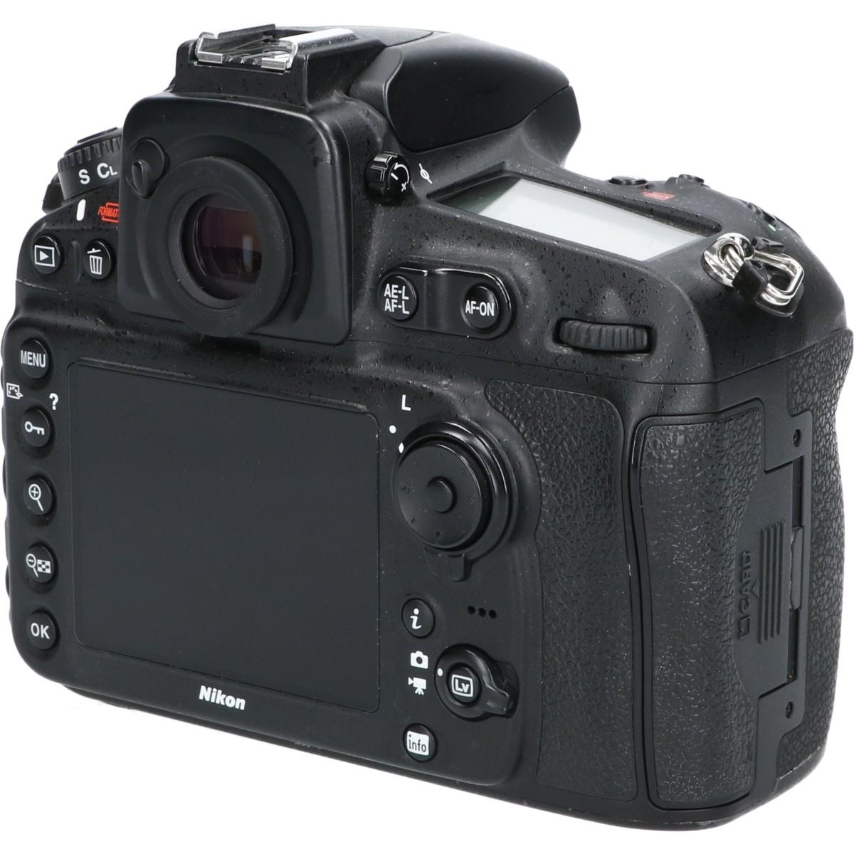 D810