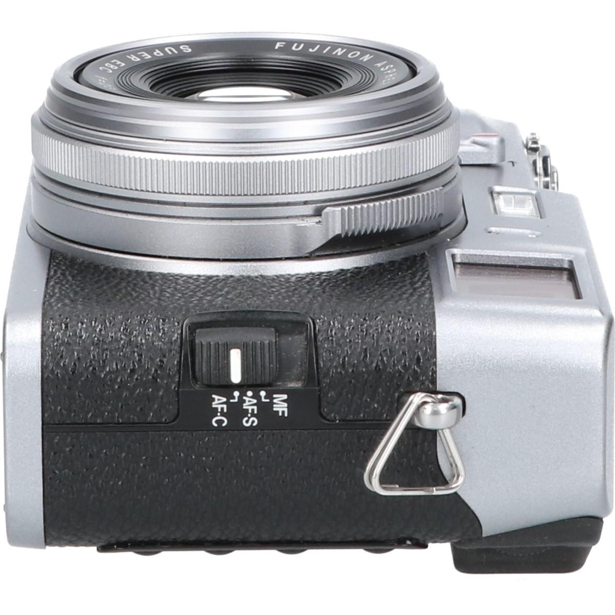 FINEPIX X100