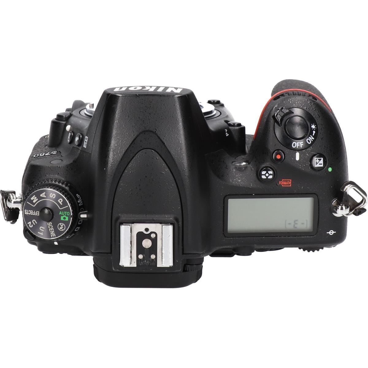 D750
