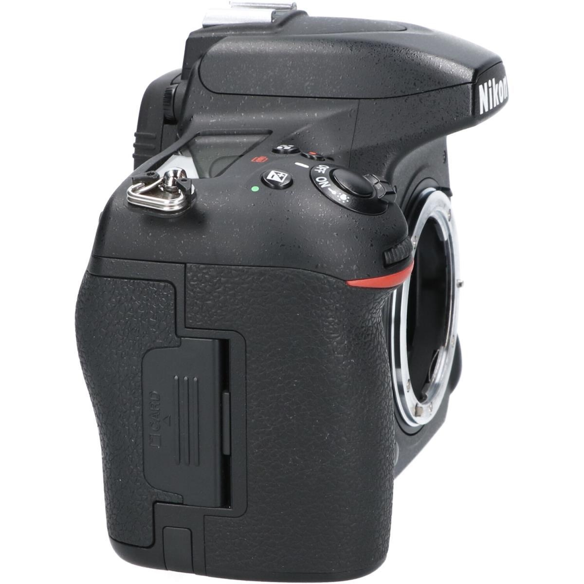 D750