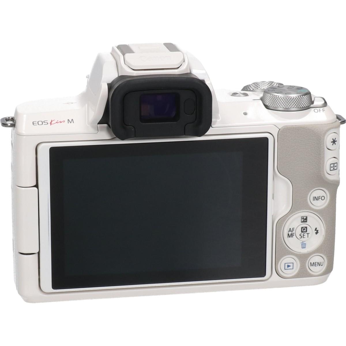 EOS KISS M 15-45KIT