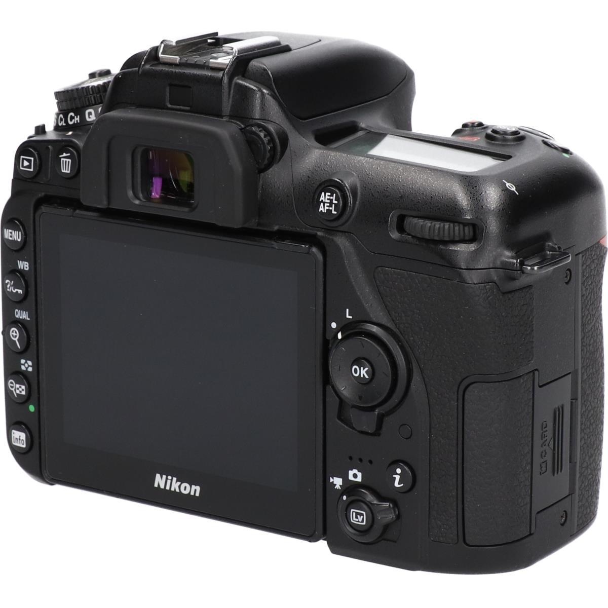 D7500