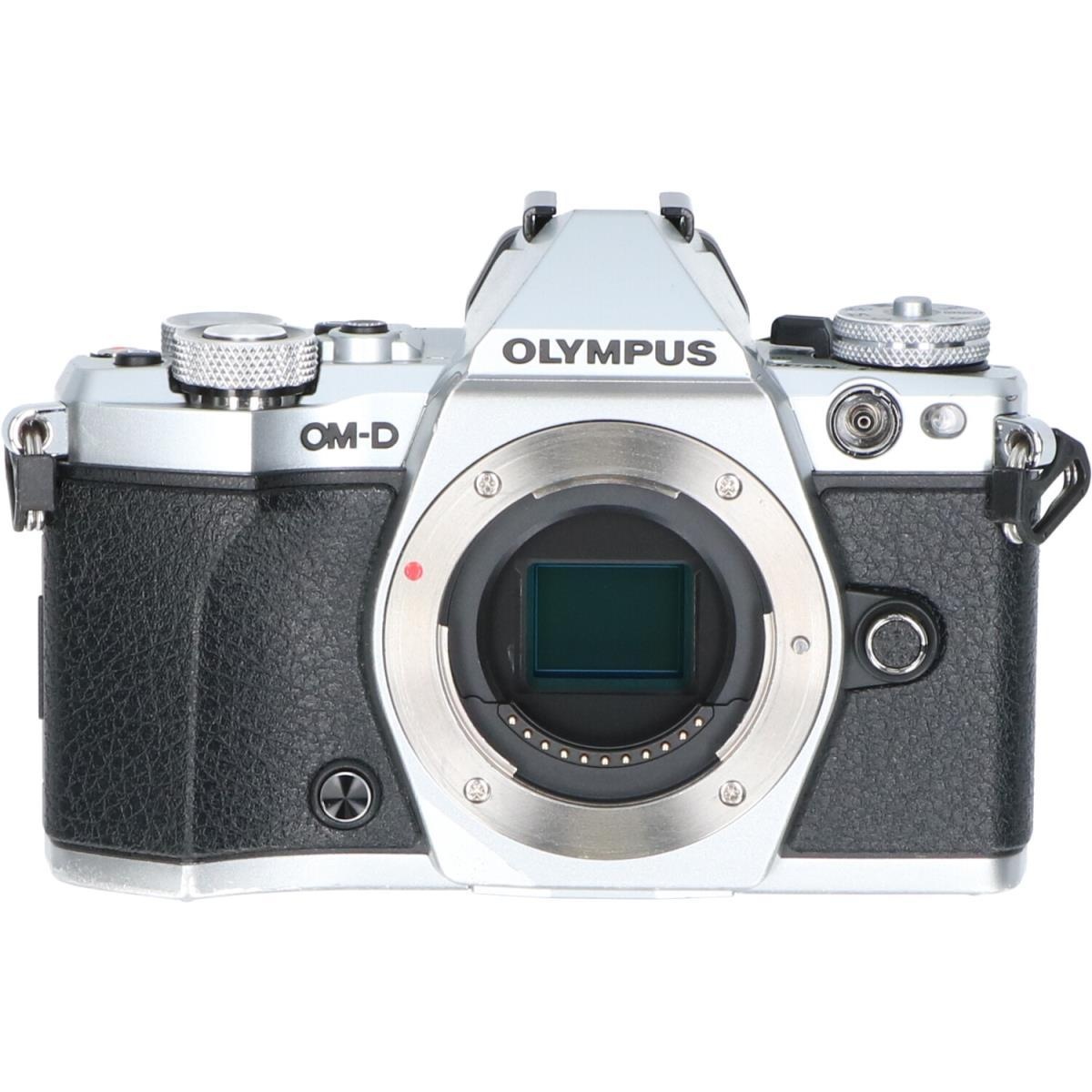 E-M5 MARK II