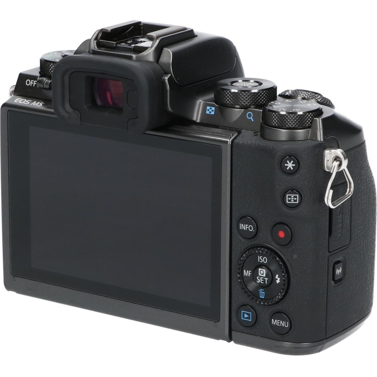EOS M5