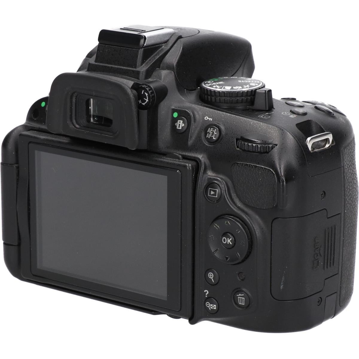 D5200