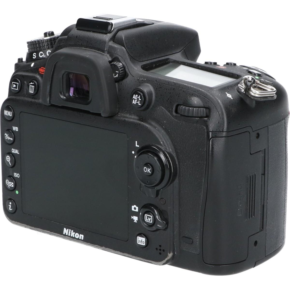 D7100