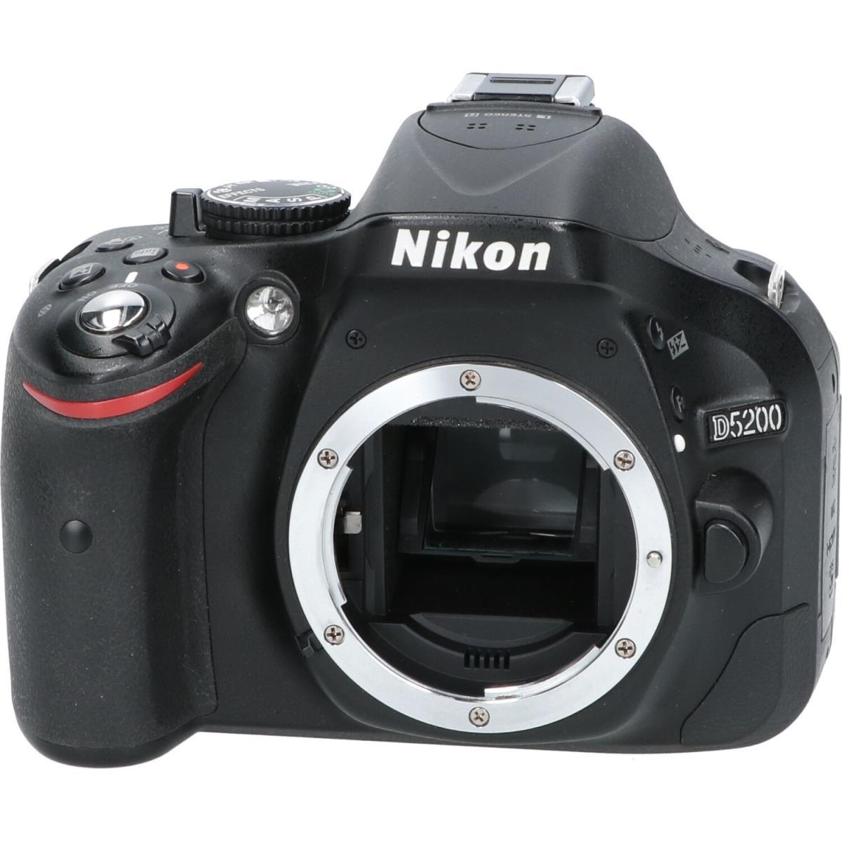 D5200