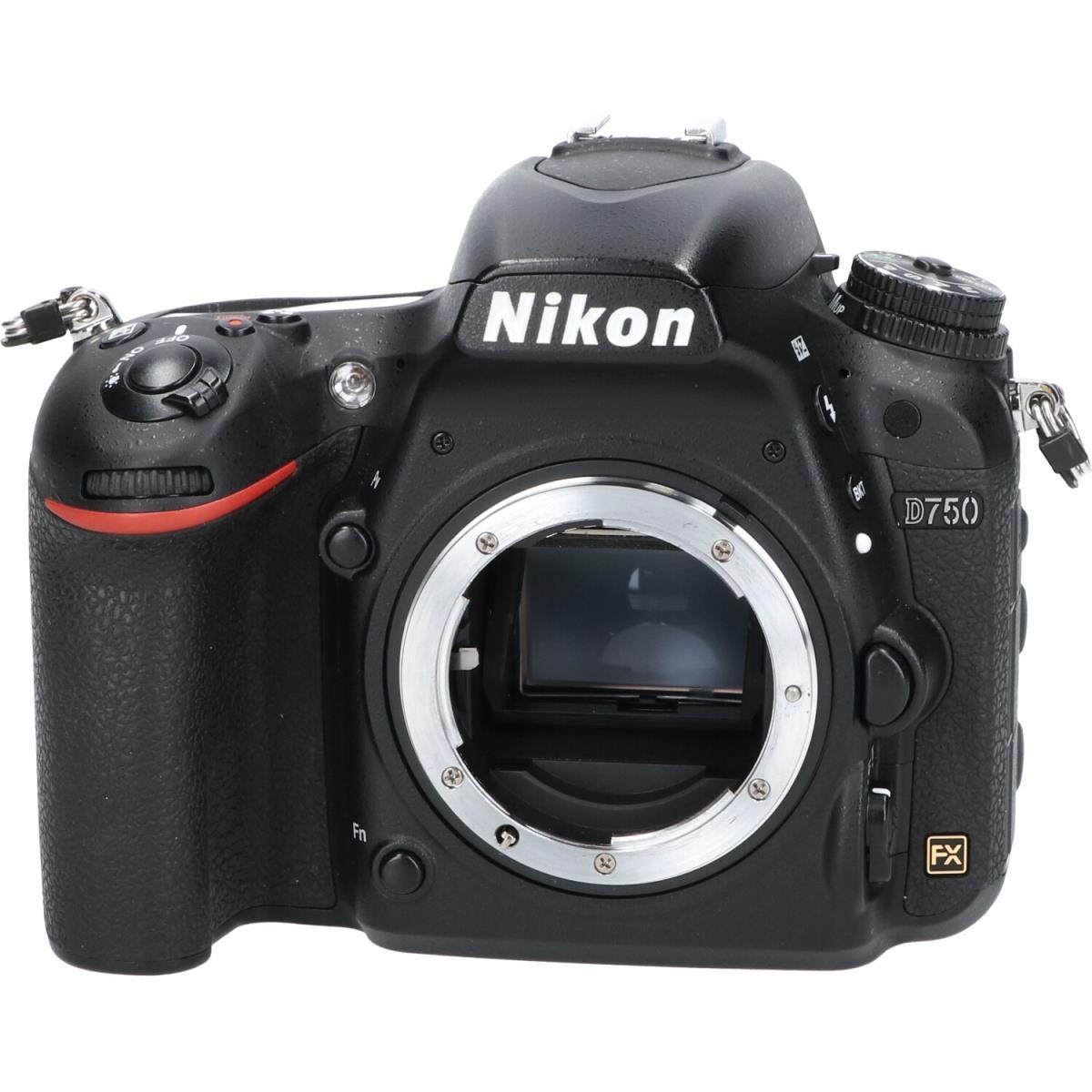 D750