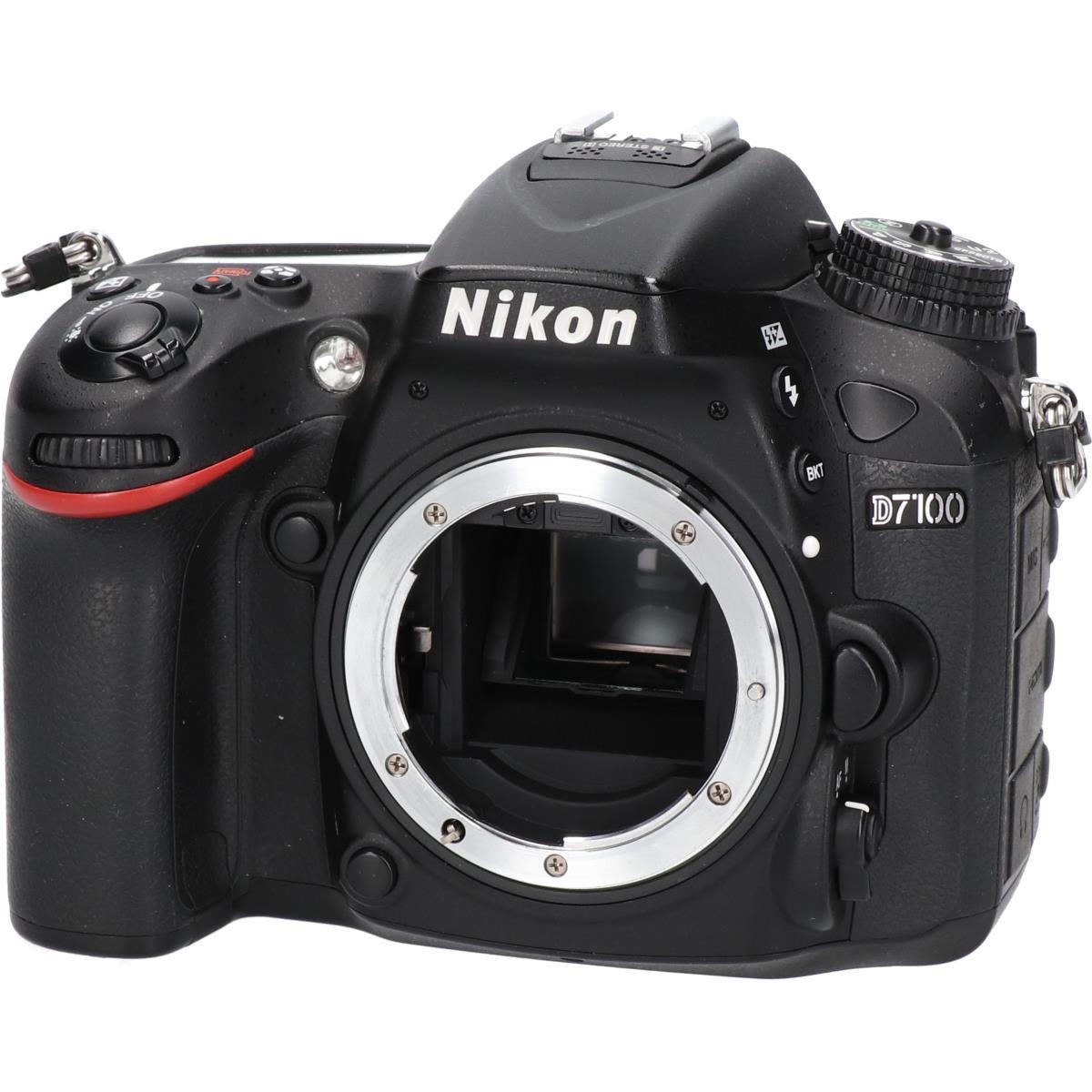 D7100