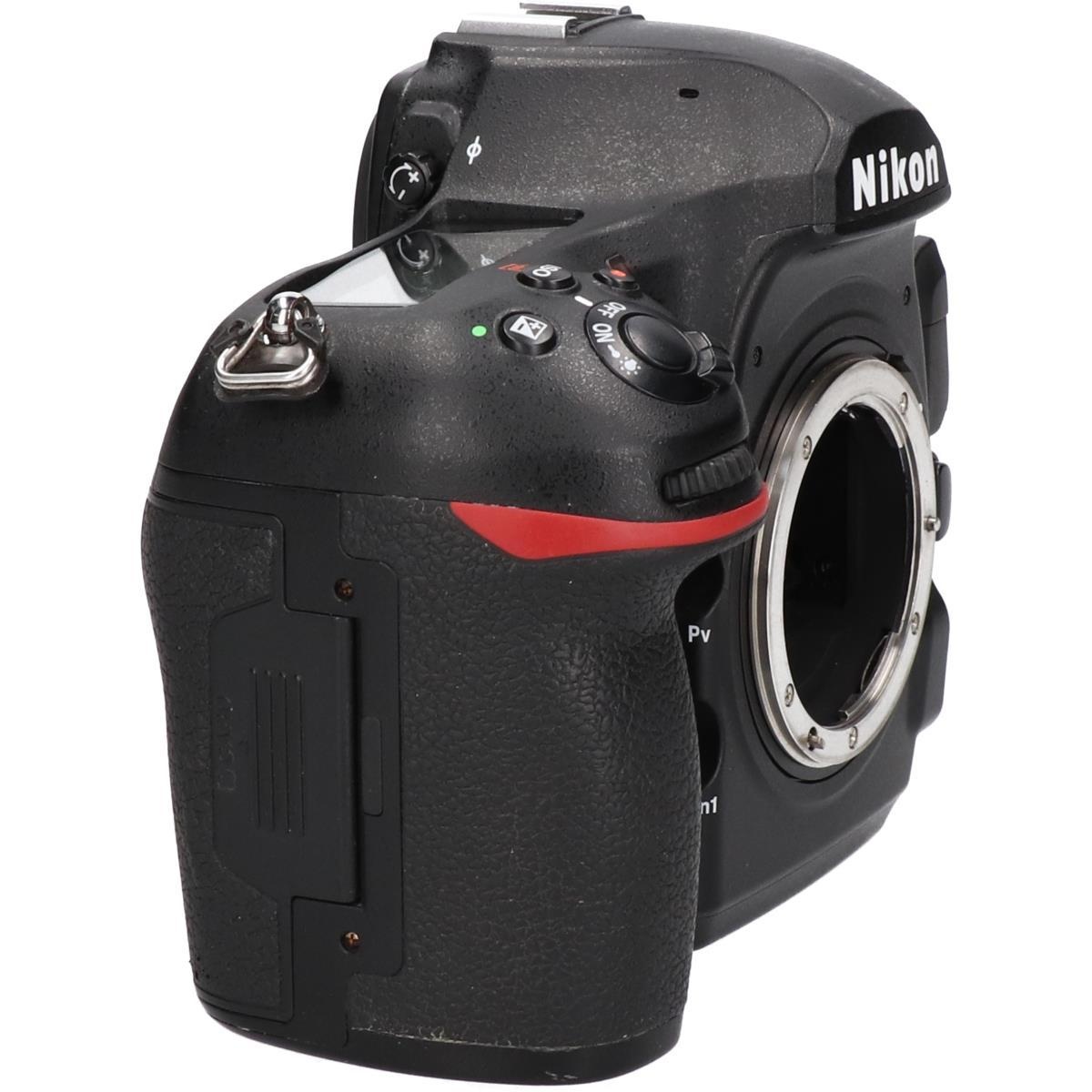 D850