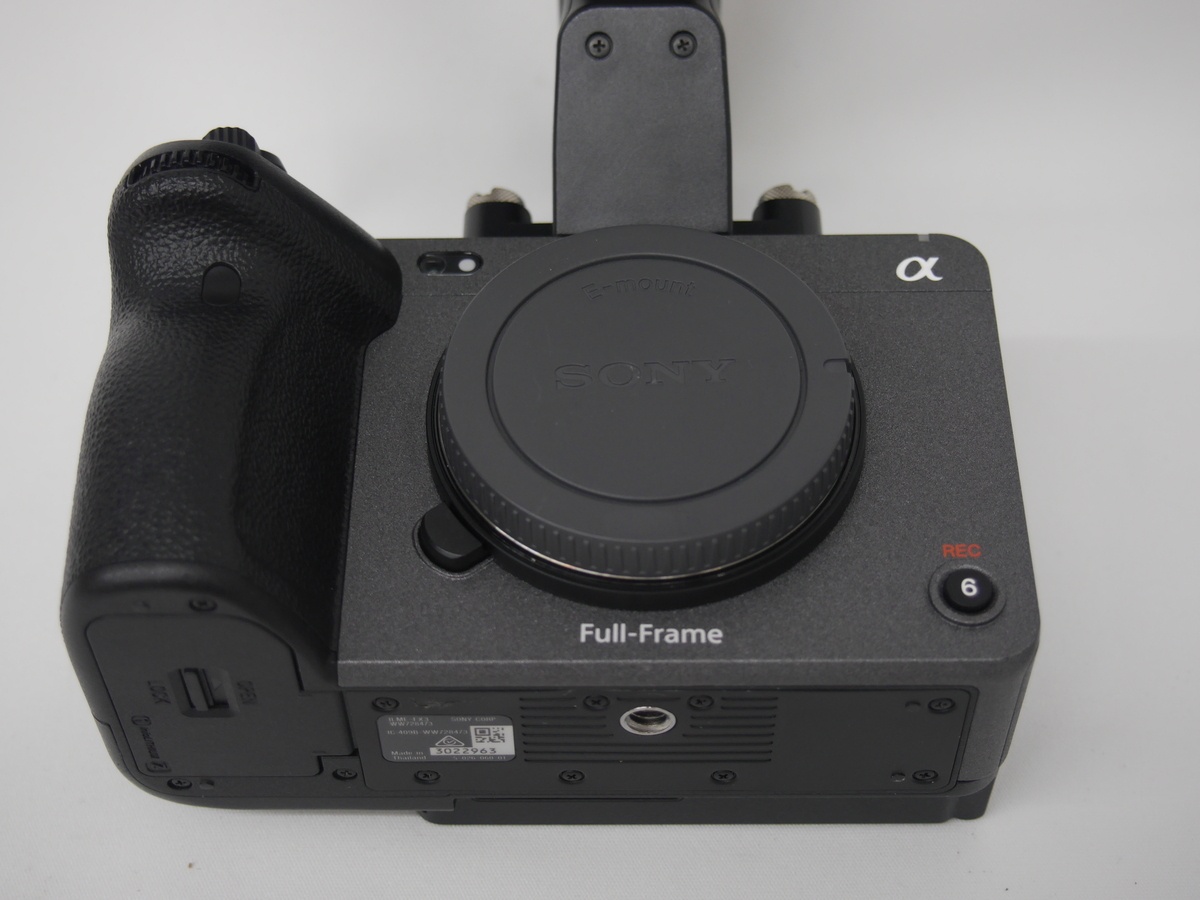 ソニー Cinema Line カメラ FX3 ボディ [ILME-FX3]