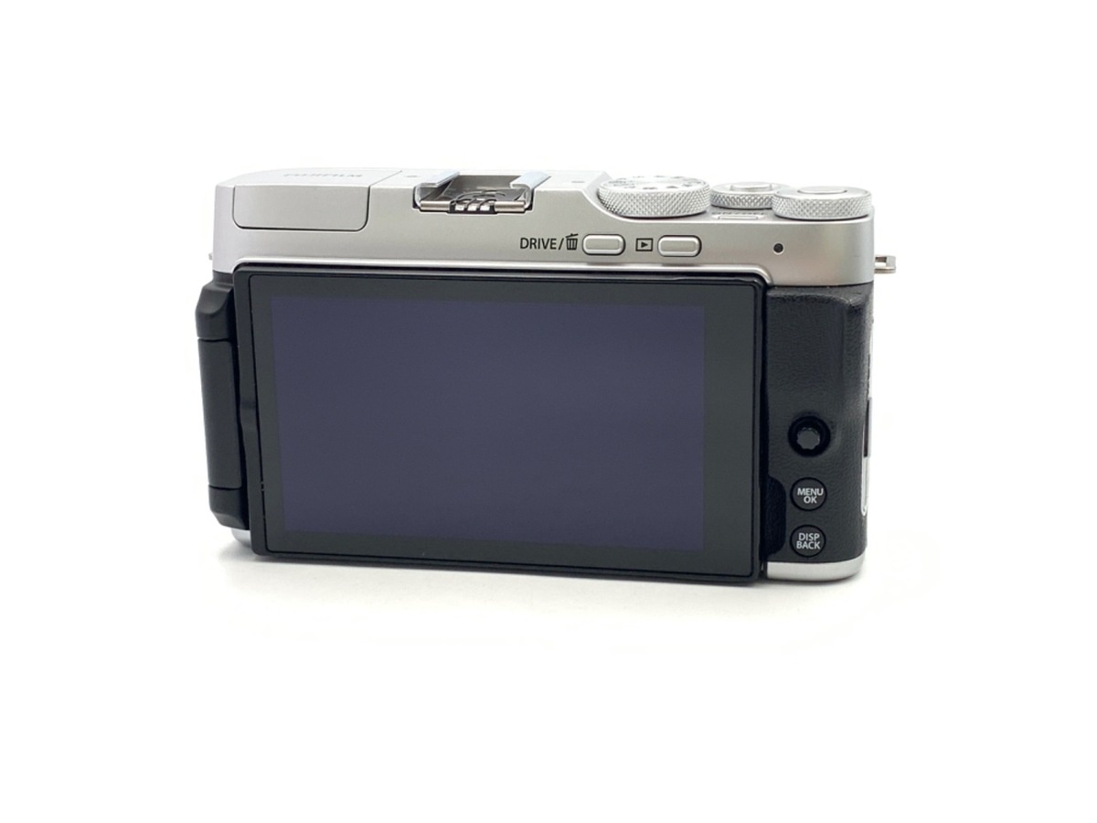 フジフイルム X-A7 ボディ シルバー