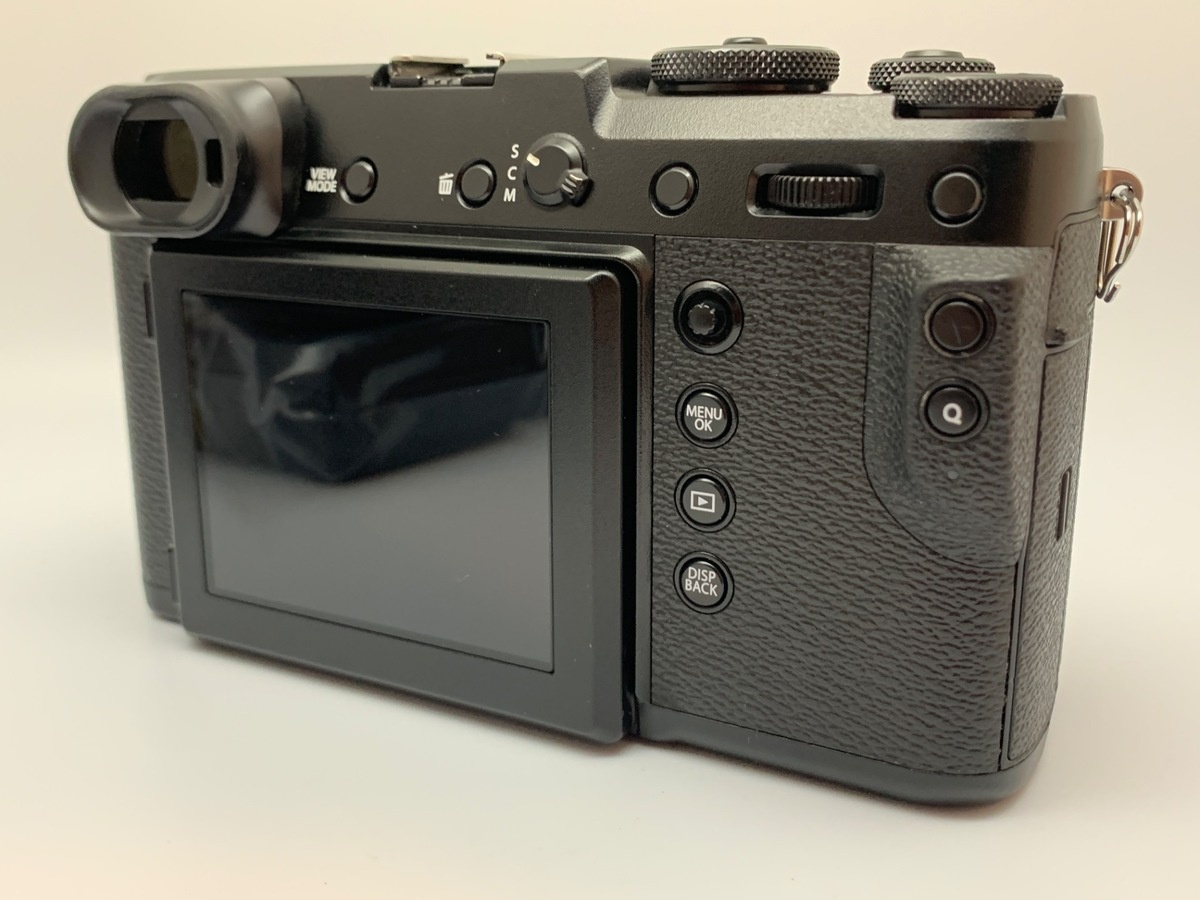 フジフイルム GFX 50R ボディ