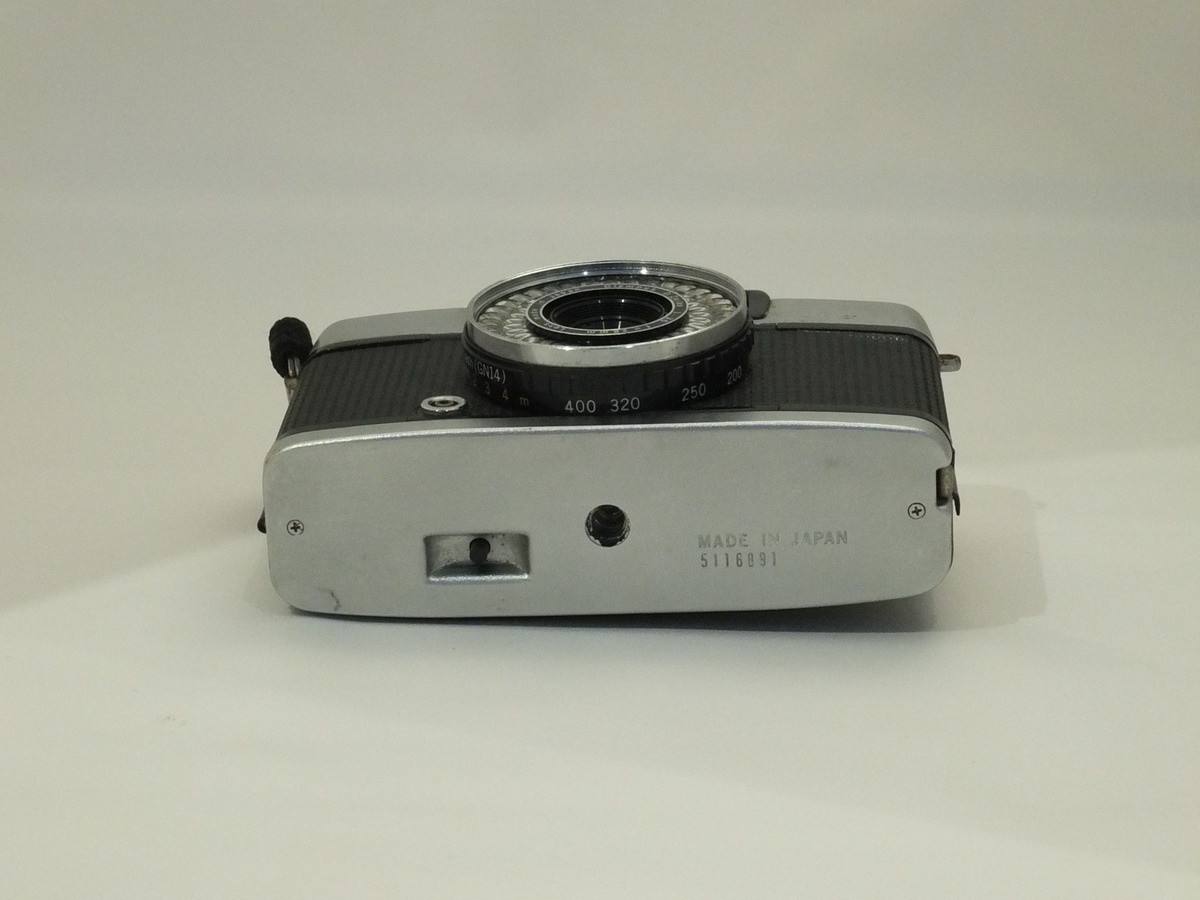 オリンパス PEN EE3