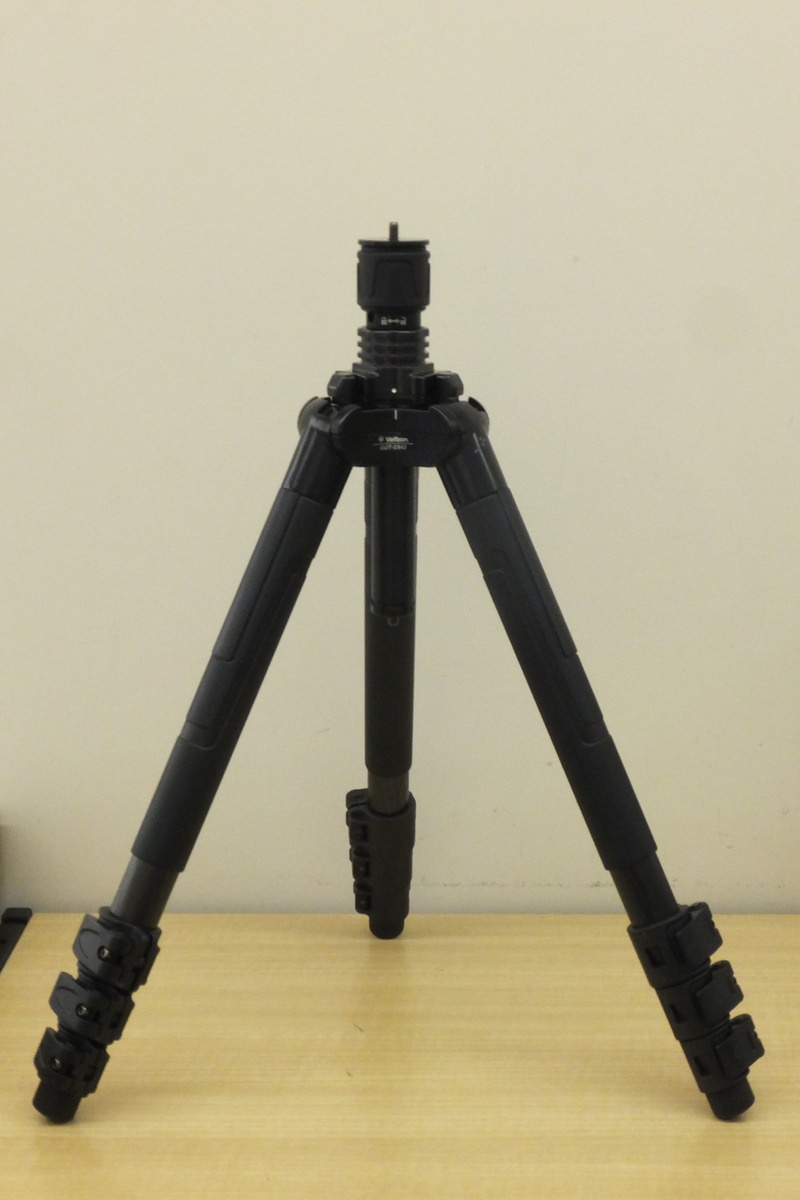 ベルボン GUT-E643 トラベルカーボン三脚 4段