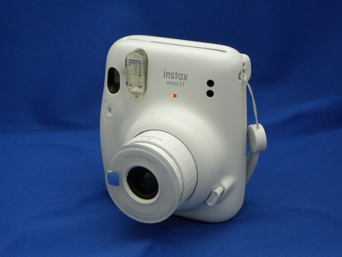 フジフイルム インスタントカメラ instax mini 11 「チェキ」アイスホワイト