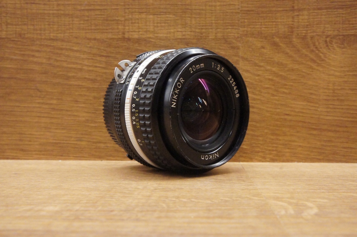 ニコン Ai-S Nikkor 20mm F3.5