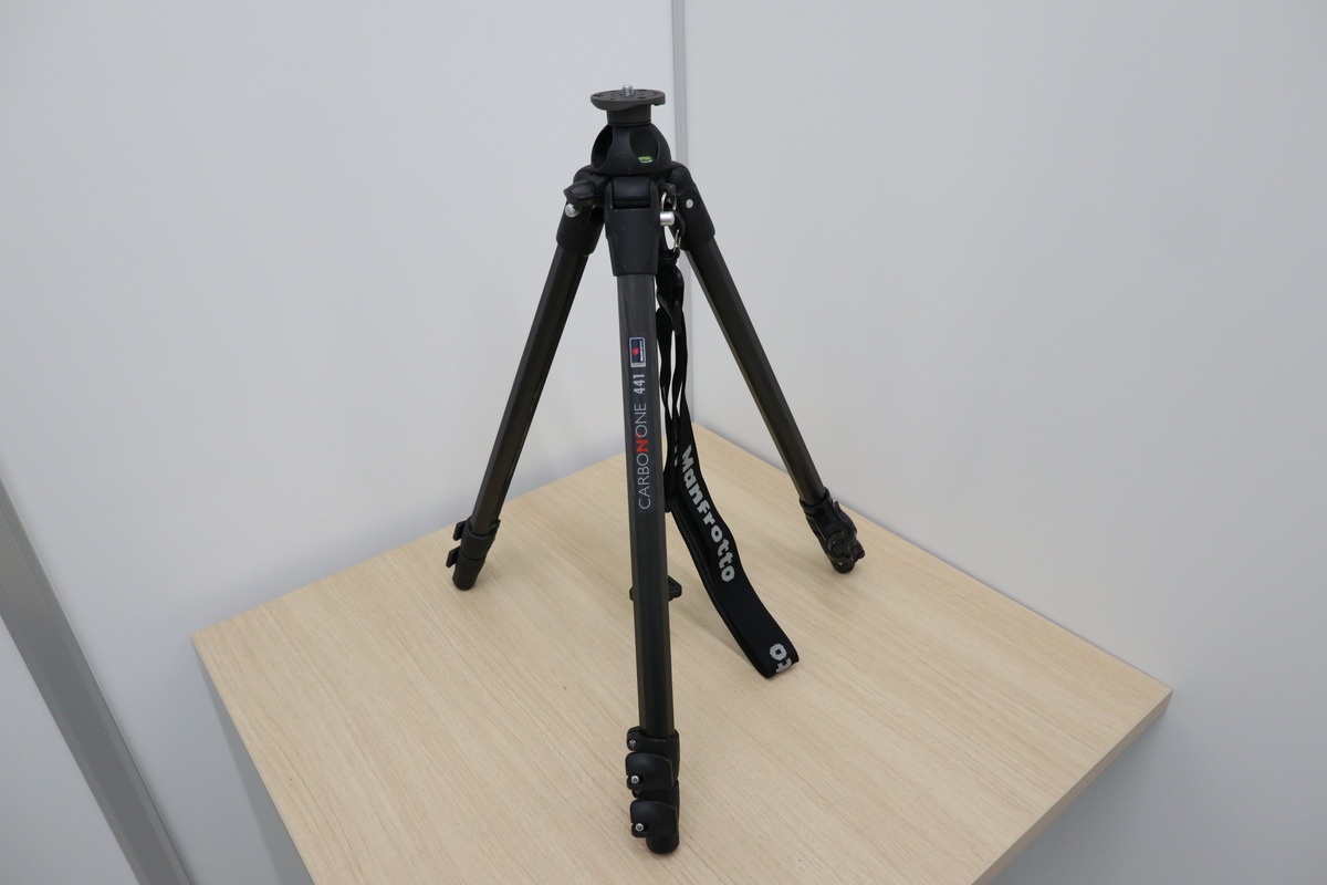 マンフロット(Manfrotto)マンフロット カーボン3段 441