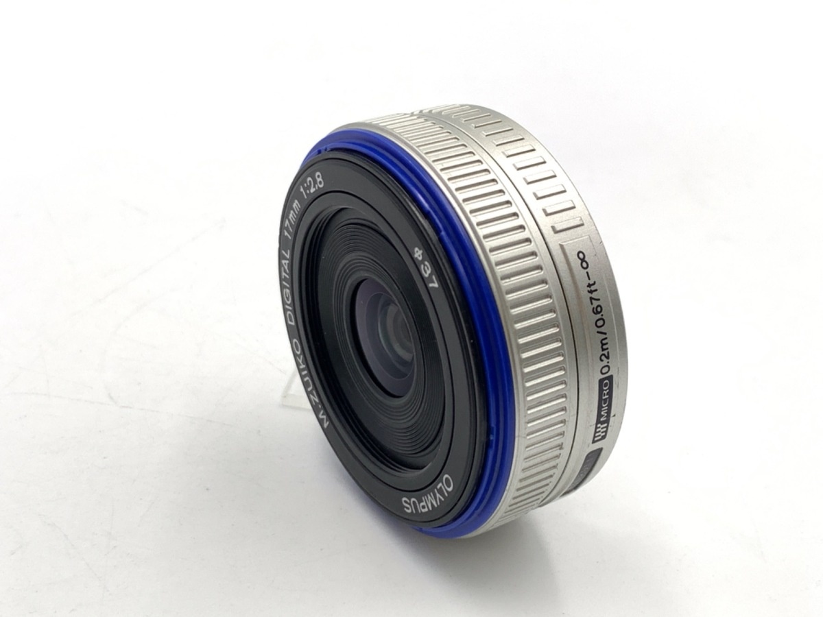 オリンパス M.ZUIKO DIGITAL 17mm F2.8 シルバー