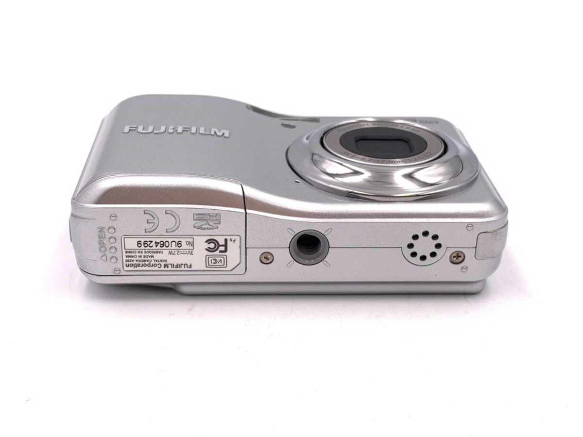 フジフイルム（FUJIFILM）FinePix A220 シルバー【1220万画素】