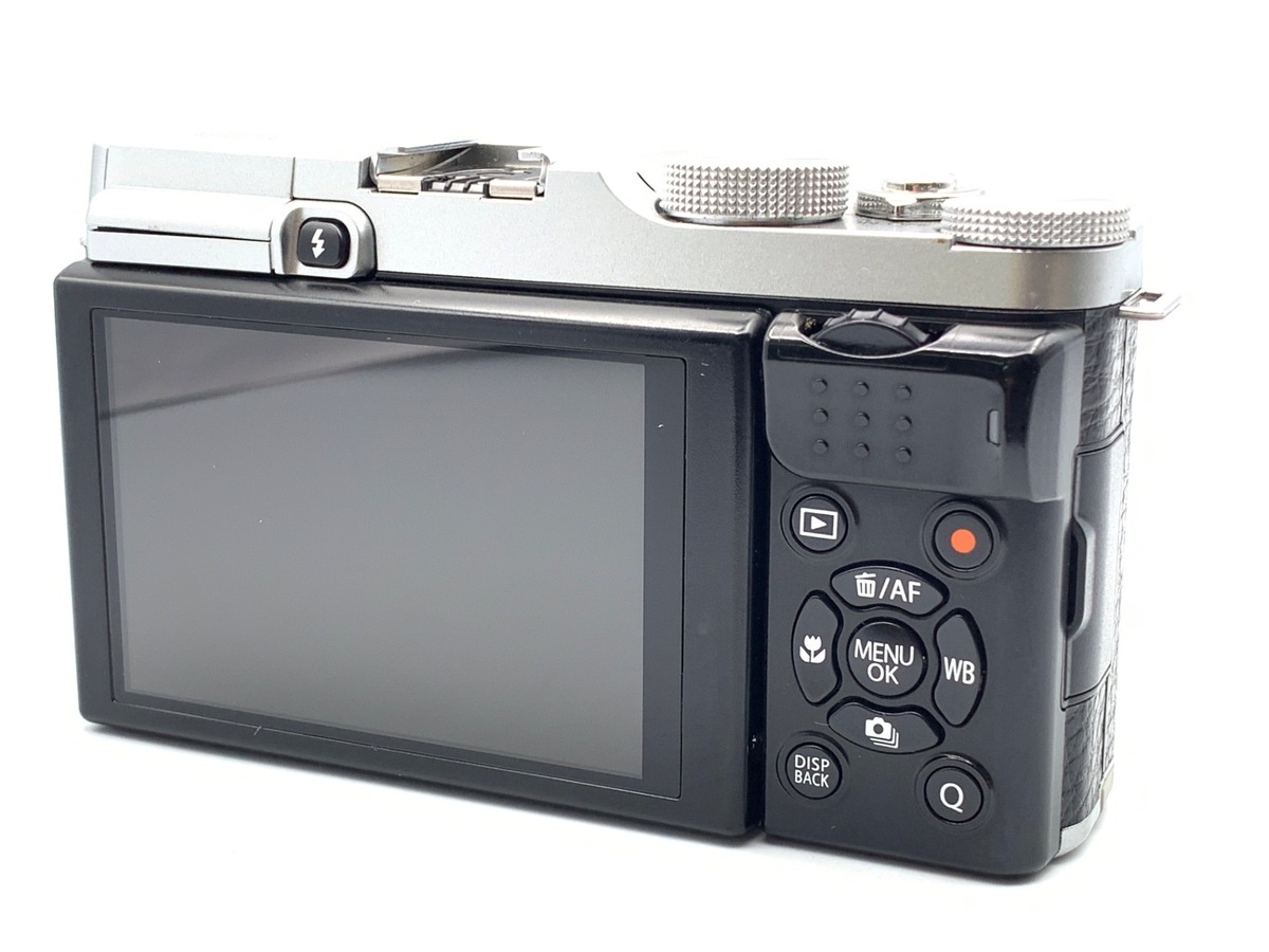 フジフイルム X-A1 ボディ シルバー