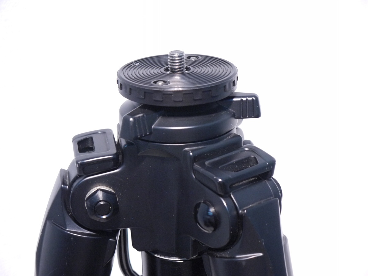 ベルボン N830 プロフェッショナル・ジオ 大型カーボン3段三脚