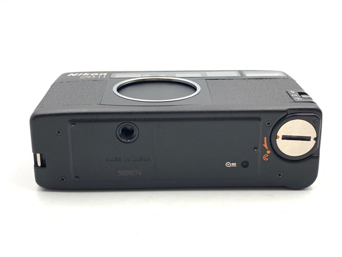 ニコン 28Ti (28/2.8)