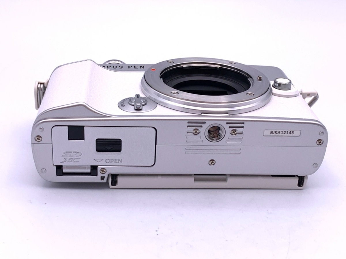 オリンパス PEN E-P7 ボディ ホワイト